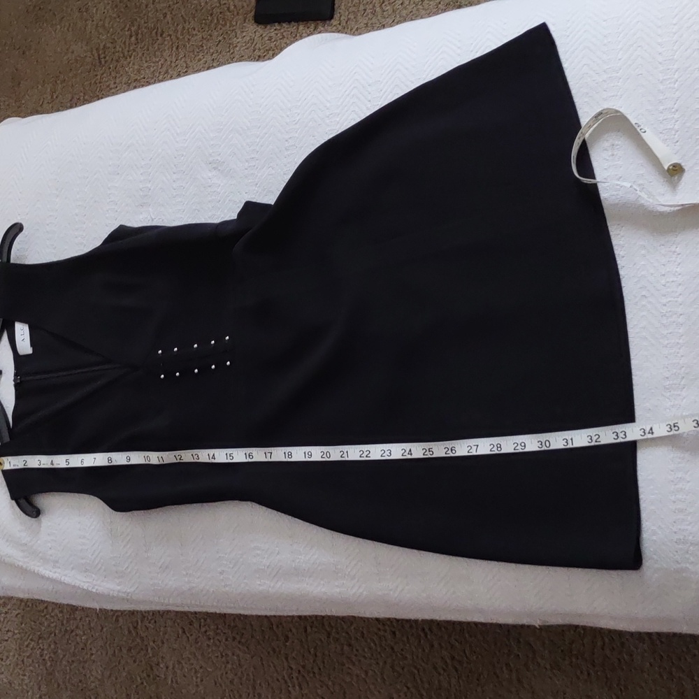 A.L.C. Jacobson black sleeveless deep-v dress. Metal bar detail at waist. Size 2 - Picture 14 of 14